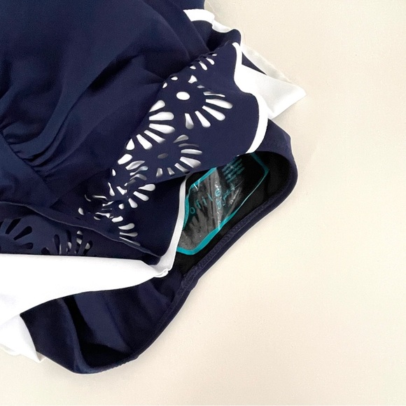 NWOT Profile by Gottex Enchantment Bandeau Swimdress in Navy Blue. - Picture 7 of 9